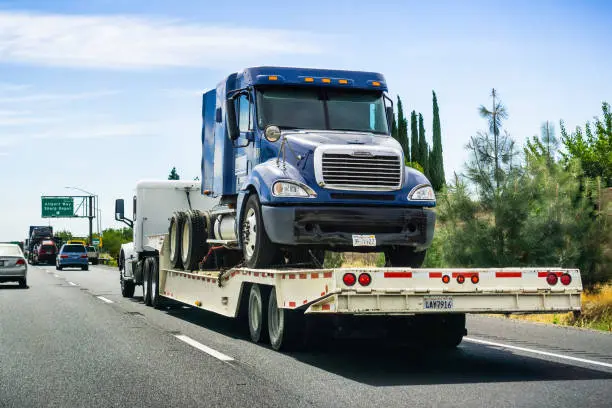 Dependable Flat Bed Towing in Renton, WA