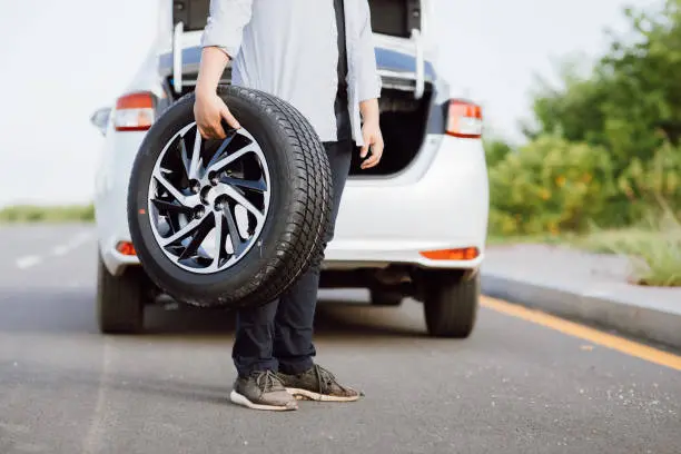 How Long Does It Take To Change a Tire in Renton, WA