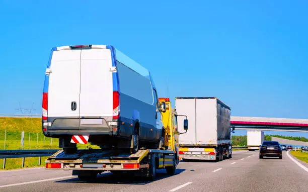 What is Flat Towing Renton, WA
